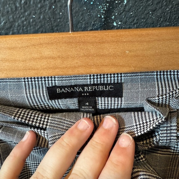 Banana Republic Gray Pencil Skirt with Tie Front - Picture 3 of 4